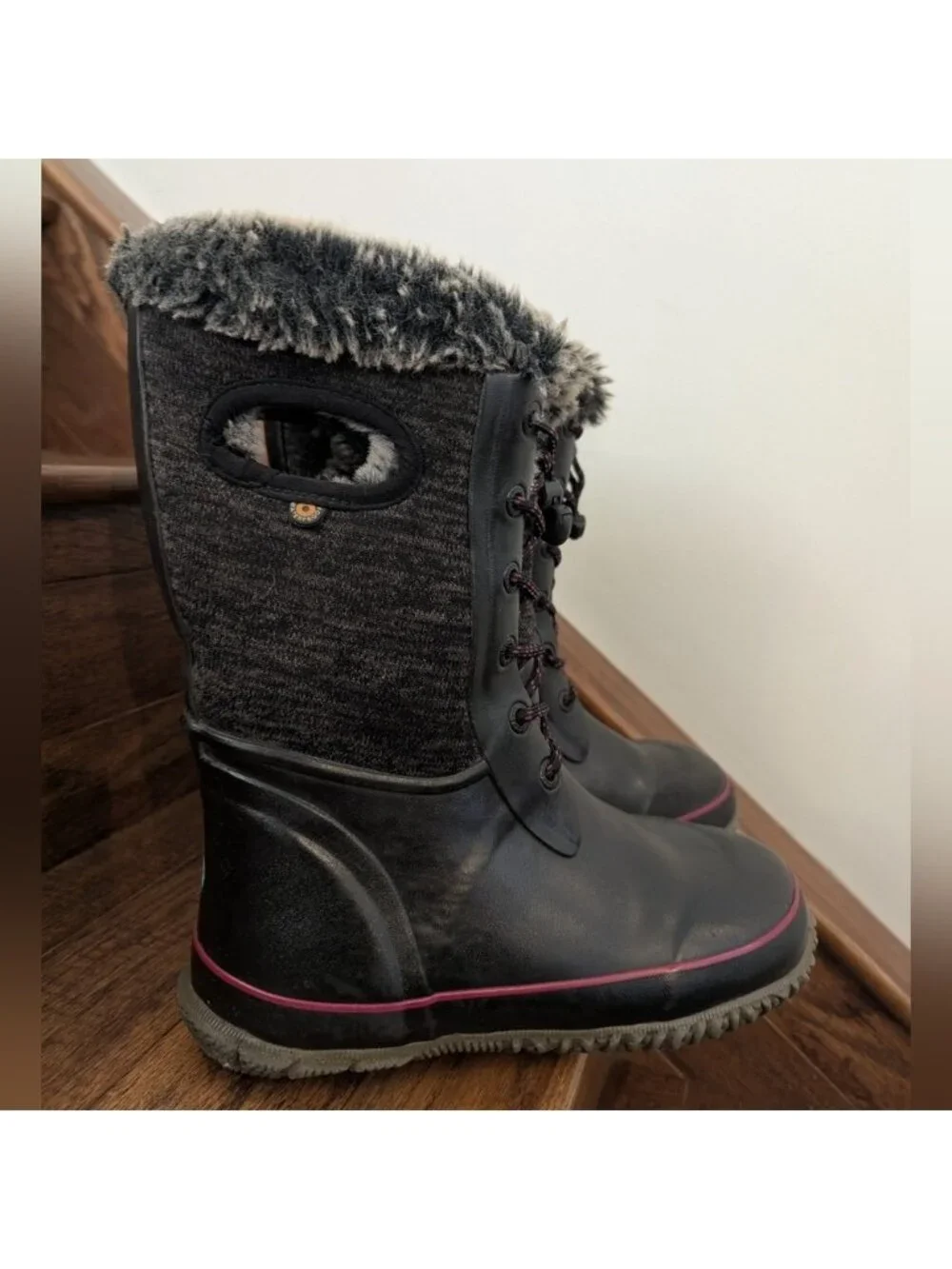 Bogs –Arcata Knit Kids Winter Boots Black With Pink Accents Big Kid Youth 4